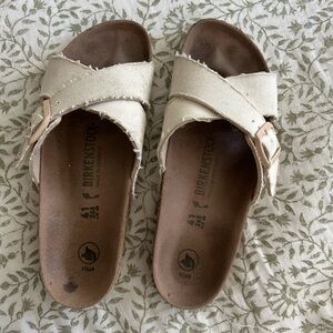 Birkenstock Women's Beige Sandals